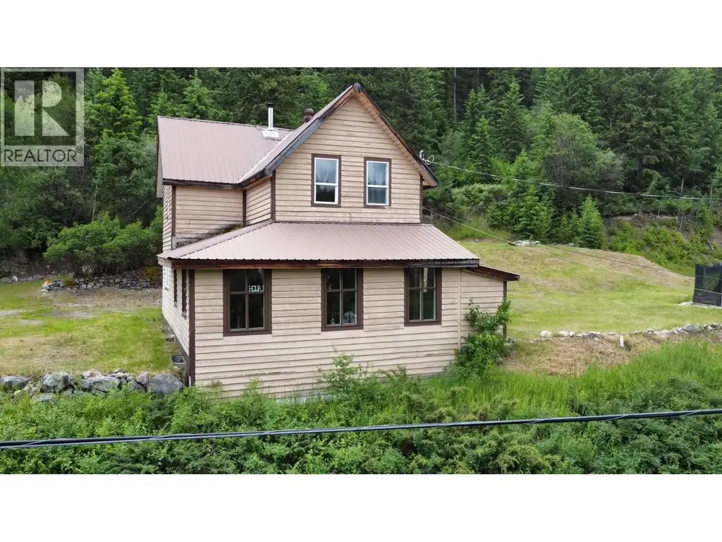 456 Long Lake Avenue, Greenwood